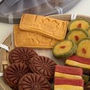 투테일스 이미지