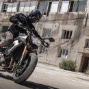 YAMAHA MT-09 : IF 디자인 어워드 디자인상 수상 이미지