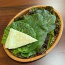 송현 농장 | 수원 쌈밥 맛집: 우렁쌈장과 푸짐한 제육이 끝내주는 팔달문맛집 &#34;시골집우렁이쌈밥&#34;