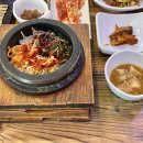 산아래보쌈，칼국수 이미지