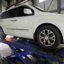 솔산카센타 | 기아 그랜드 카니발 235/60R17 부산타이어