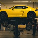 차와 타이어 이미지