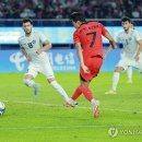 한국 남자축구, 우즈베크 꺾고 결승행…3연패 &#39;한 발 남았다&#39; 이미지