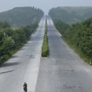 북한의 고속도로 이미지