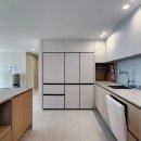 한림풀에버7단지 아파트 정문, 파리바게트앞 | 부산 화명롯데캐슬카이저 38평 맞춤가구제작, 따뜻한 미니멀리즘 우드 인테리어