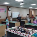 도서관에서 함께 춤을 이미지