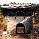 부산진성공원, 부산진성지성자성대영세비, 진동문, 승가정:부산 경마장외발매소 인근 소재