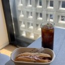 더래드커피 | 명일역 맛집 카페 스테이브래드 명일점 쌀빵 종류 다양 잠봉뵈르 샌드위치 후기