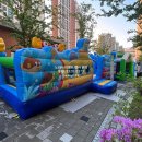 시립호반더퍼스트어린이집 | 행사] 대폭소! 얼굴엔 웃음꽃이 만개! 시립호반 더 퍼스트 어린이집 에어바운스 행사! 어린이날 행사 추천!