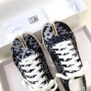 엄지그래픽
