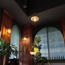 강변레스토랑 이미지