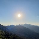 거창 월여산 산행, 등산코스 : 원평마을회관 주차장 - 7형제바위 - 월여산 - 지리재 - 재안산 - 신기...
