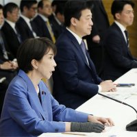일본 석유난에 공장·온천 운영도 차질...버스도 연료 공급 불안
