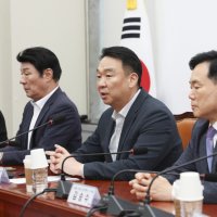 당협위원장 교체+징계+경찰수사...'삼중고' 빠진 친한계