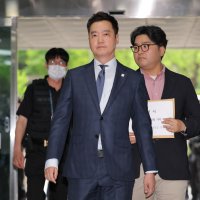 반격 나선 김수현 소속사…"김세의 주장 재유포도 법적대응"