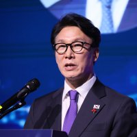 李대통령 피습사건 ‘테러’ 지정될 듯…金총리, 대책위 소집