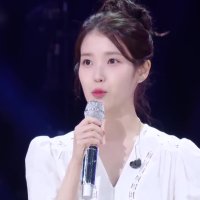 [잇슈 컬처] ‘아이유 북한 간첩설’ 유포자 벌금 500만 원…“선처 없다”