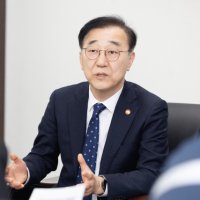 "27일부터 새만금은 '희망의 땅' 탄생"…김윤덕 장관 "기업 도전 확실히 뒷받침"