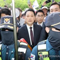 장동혁 대표, 송파 개표소 도착