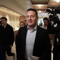 “브렉시트는 재앙적 실수”… 영국, EU 재가입 논쟁 불붙었다