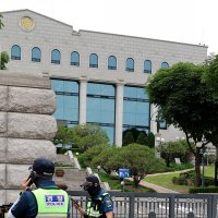 [단독] 경찰, '투표용지 부족' 중앙선관위 압수수색