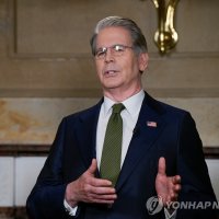 美재무장관 "글로벌 관세, 이번주 10%에서 15%로 인상될 것"