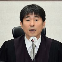 지귀연, 이번엔 '침대재판' 방치 논란… 한겨레 "이러니 깔보지"