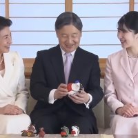총리는 되지만 여왕은 안돼…日 ‘여왕 제한법’ 통과