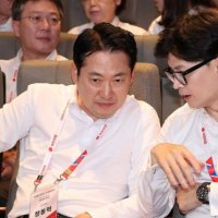 [속보]보수층 ‘절윤 반대’ 51.0%·‘한동훈 불출마’ 59.4%-KSOI