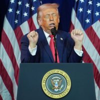 트럼프 “그린란드 위해 나토 탈퇴할 수도 있다”