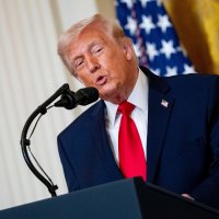 ‘이란 돈줄’ 하르그섬 때린 트럼프 “재미삼아 또 공격할 수도”