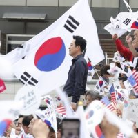 與 지지율 하락효과 못 본 野...장동혁 ‘올공 정치’엔 의구심