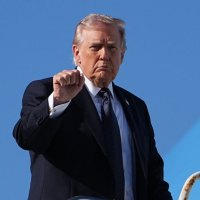 "51% 위험 키워" 美 민심 등 돌렸는데…'마이웨이' 트럼프, 폭격 강행