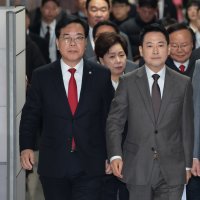 [사설] 계엄 자폭으로 정권 상납하더니 이번엔 黨도 자폭하나