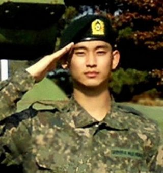 김수현 근황, 73억 손배소 논란 속 당당한 태도…진실은 밝혀질까? 관련 이미지 35