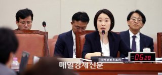 인사청문회 여야 대결