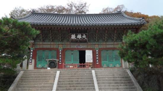 부산의 ... "범어사(梵魚寺)"를 거닐며.