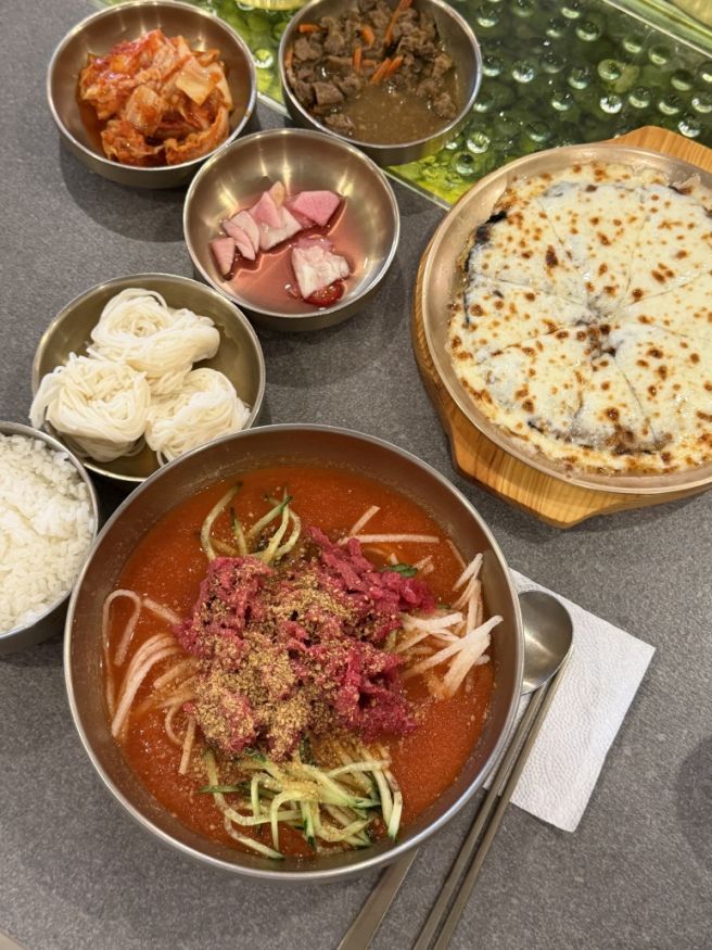 경주 육회물회 원조 함양집 황리단점