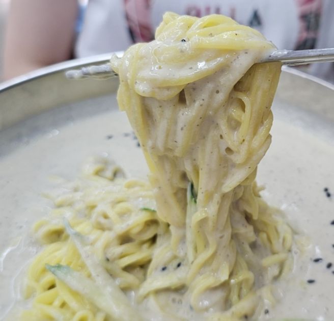 대구 콩국수 맛집 대구 칼국수 맛집 약전골목원조국수 꽃게칼국수와 서리태 콩국수 후기