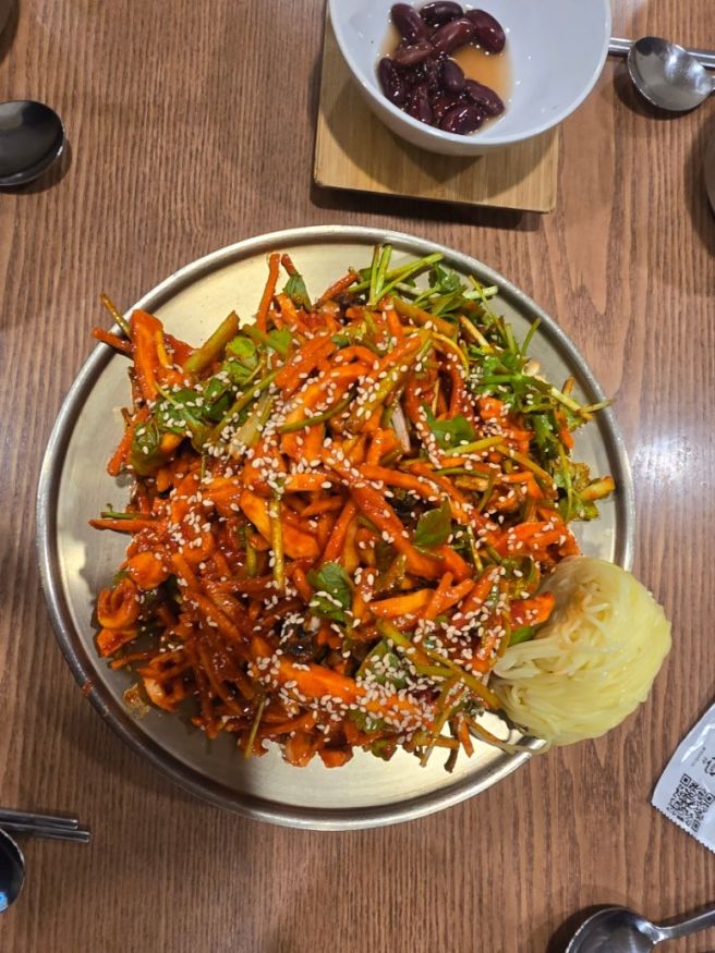 대구 반고개 무침회 맛집, 전통을 이어온 똘똘이식당 방문기/내돈내산