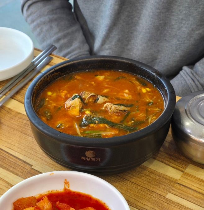 설악산 뷰를 바라보며 든든한 보양식 속초 [섭죽마을]