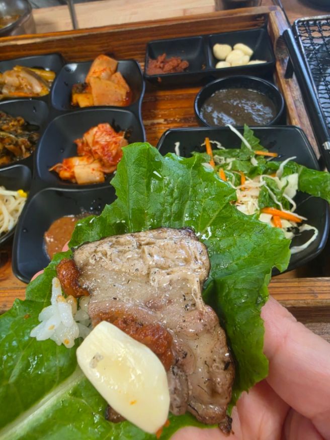 무안 맛집 - 두암식당 짚불 향 제대로 입힌 삼겹살 맛집