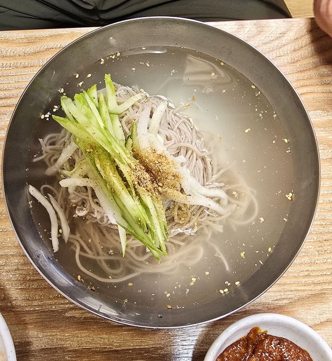 갯골자연휴양림 근처 맛집 인제 남북면옥 막국수