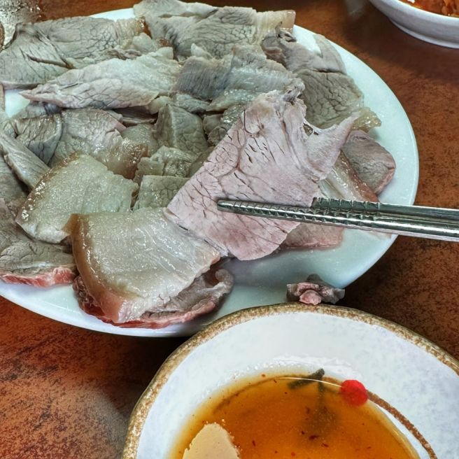 부산역 맛집 평산옥, 100년 전통 4대째 이어온 수육 노포