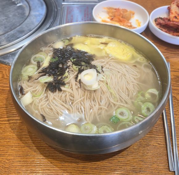 (중구,을지로3가) 가성비 평양냉면, 만두국 맛집 평래옥 솔직 후기