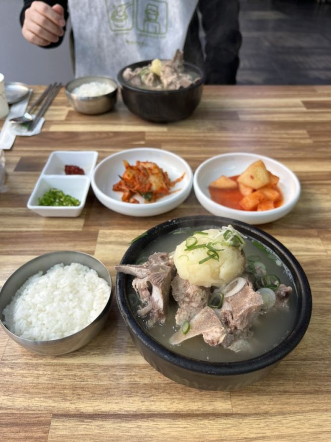영주 현지맛집 '명동감자탕'