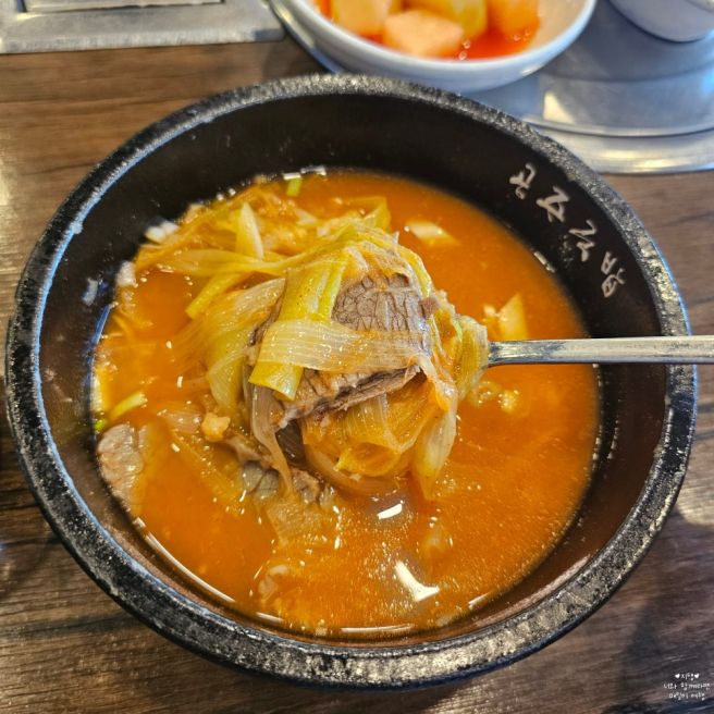 충남 공주 맛집 새이학가든 공주국밥 기대와 달랐던 맛과 주차 후기