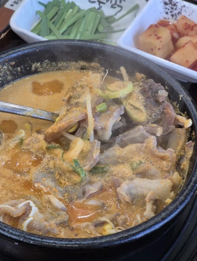 정읍 현지인맛집 신가네정읍국밥 | 돼지국밥 완뚝, 재방문의사 O(+ 웨이팅 맛집)