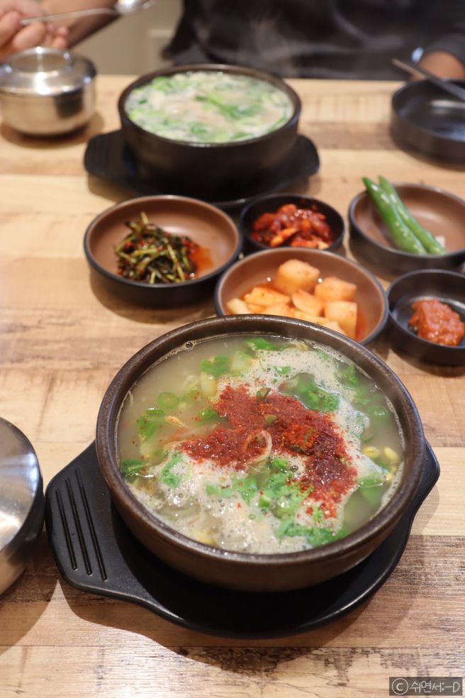 제주 연동 맛집 감초식당 신제주점 : 연동 순대국