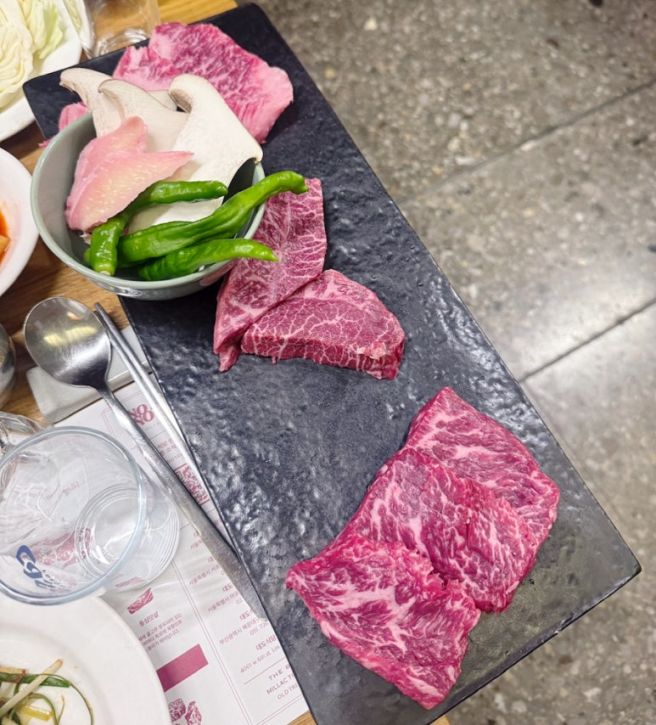 왕십리 한우 맛집 대도식당 본점 | 생등심부터 육회, 깍두기볶음밥까지 완벽 후기